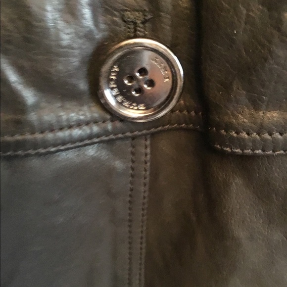 Burberry leather coat - Picture 6 of 8